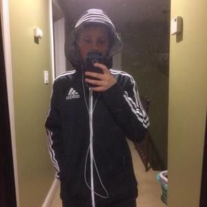 Meet your Posher, Ethan